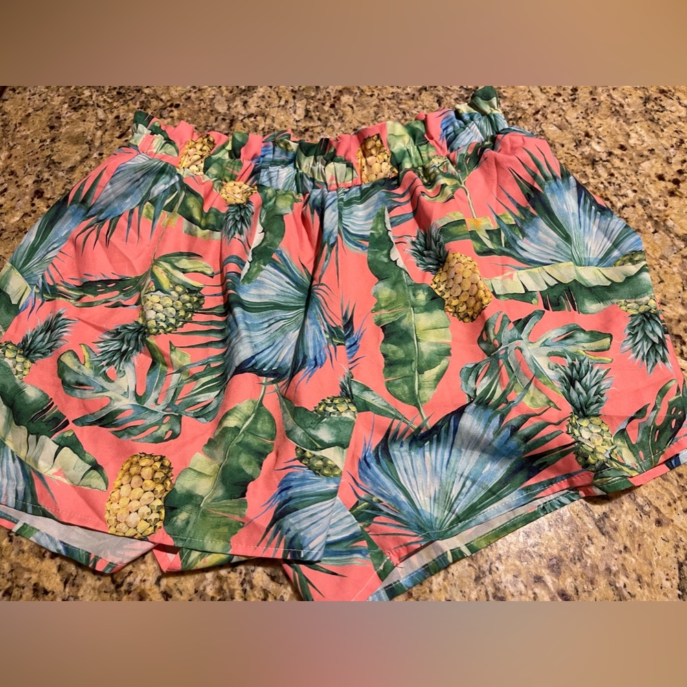 SHEIN Plus Pineapple & Tropical Print Belted Shorts 3XL Gently Worn